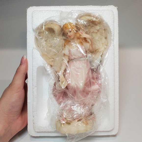 Seraphim Classics - Rosalie "Nature's Delight" Cir. 1995 (Retired) - Picture 7 of 13